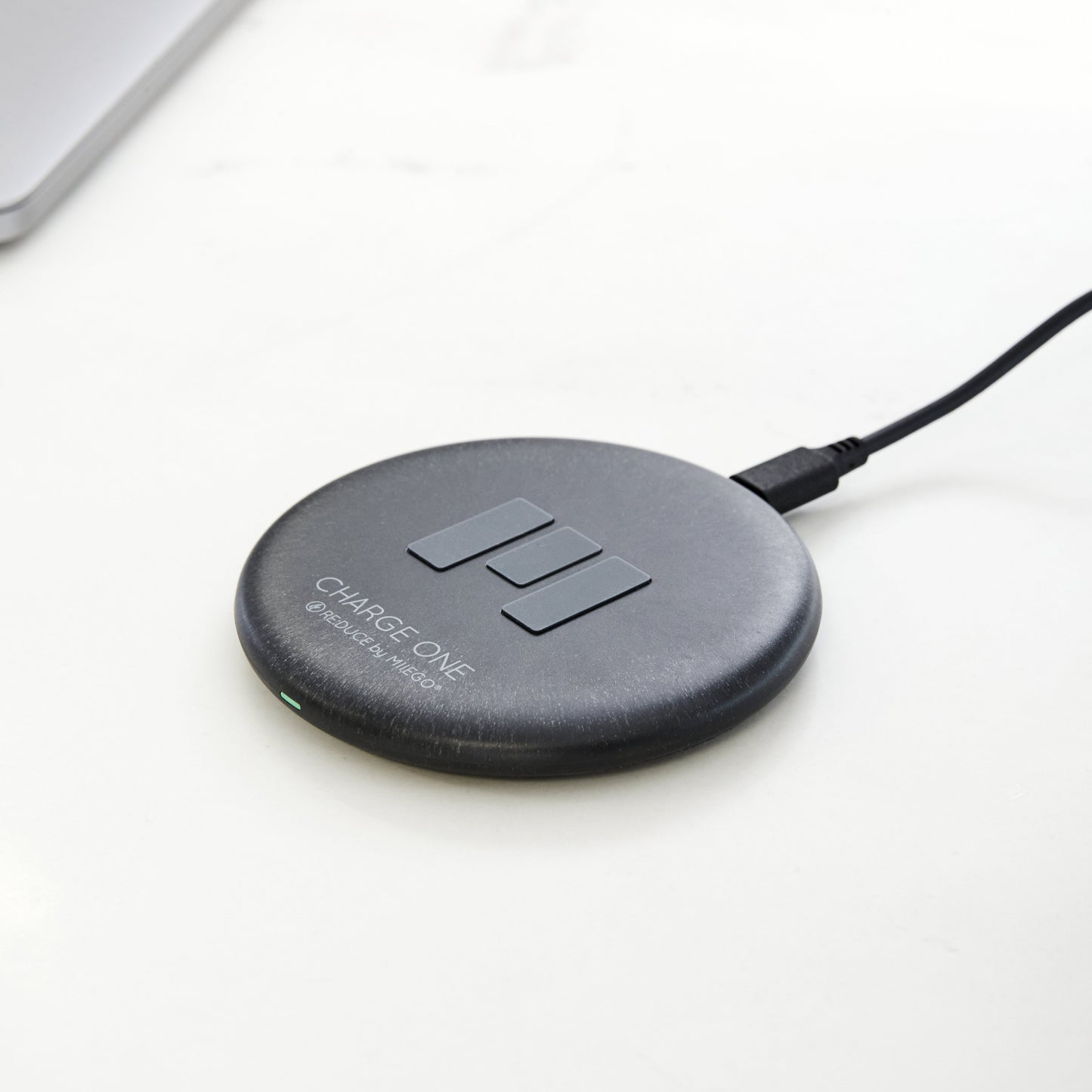 CHARGE ONE RE:DUCE - Trådløs Charger